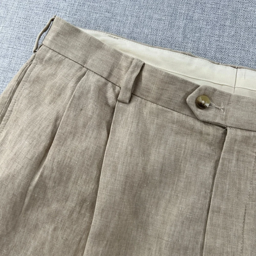 Jos A Bank Travelers Collection Mens 38x30 Beige 100% Linen Pleated Pants Cuffed